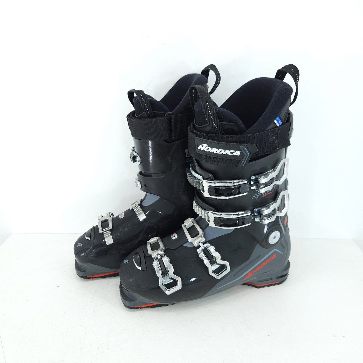 Clapari ski sh Nordica Sportmachine 90 R, marime 43.5 Eu, 28.5 mondo — vedere 1 din 4
