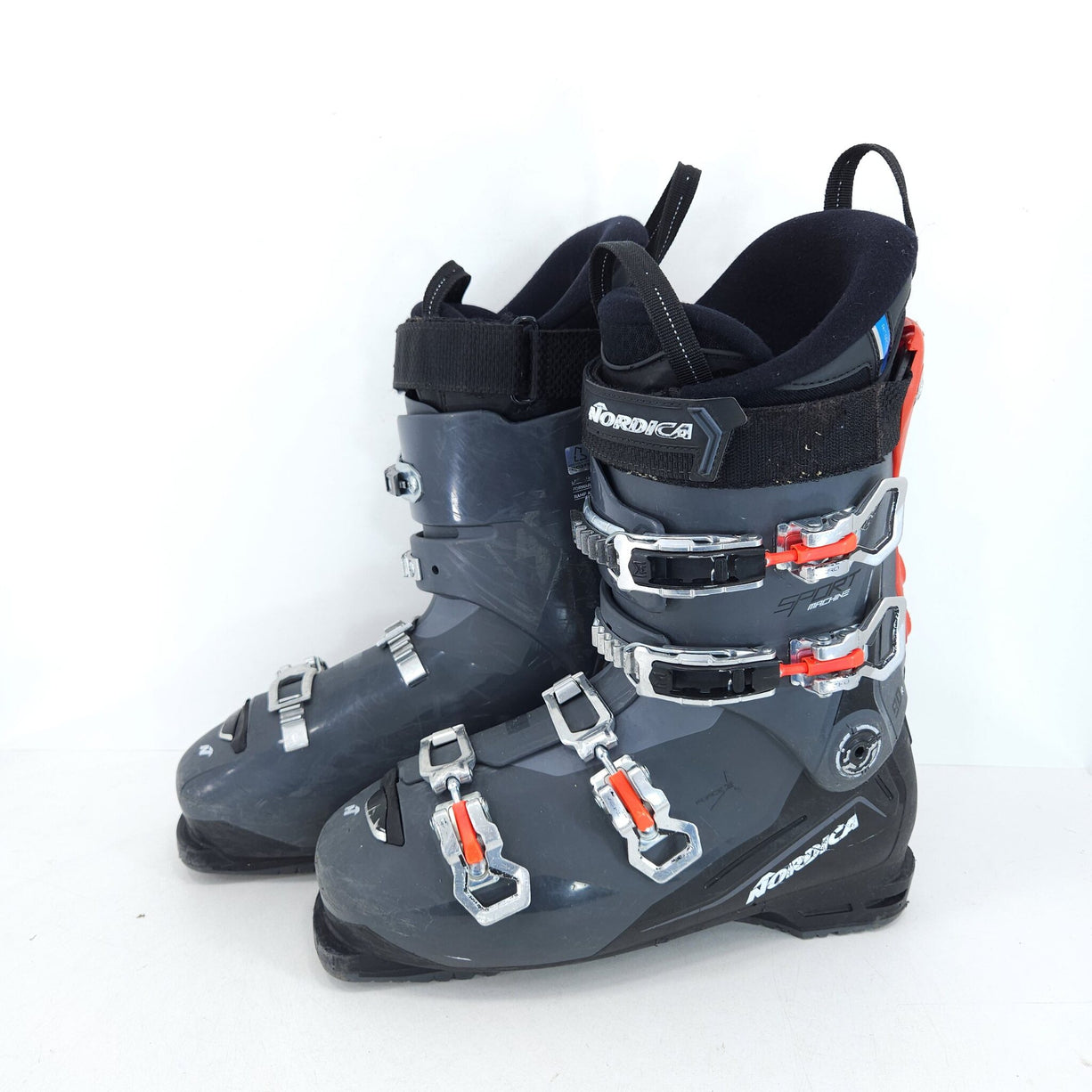 Clapari ski sh Nordica Sportmachine 90 R, marime 44.5 Eu, 29.5 mondo — vedere 1 din 4