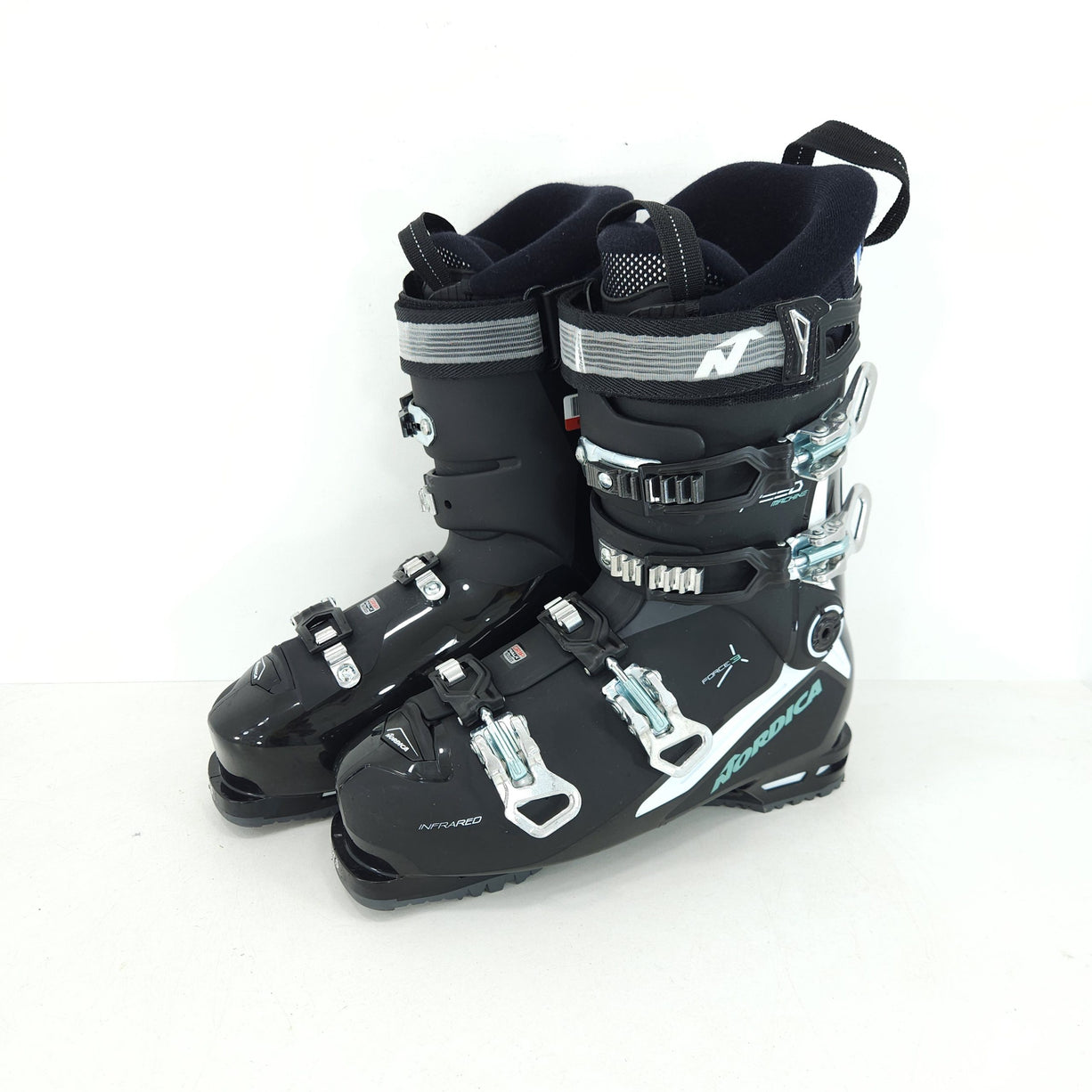 Clapari ski sh Nordica Speedmachine 95 W, marime 42.5 Eu, 27.5 mondo — vedere 1 din 4