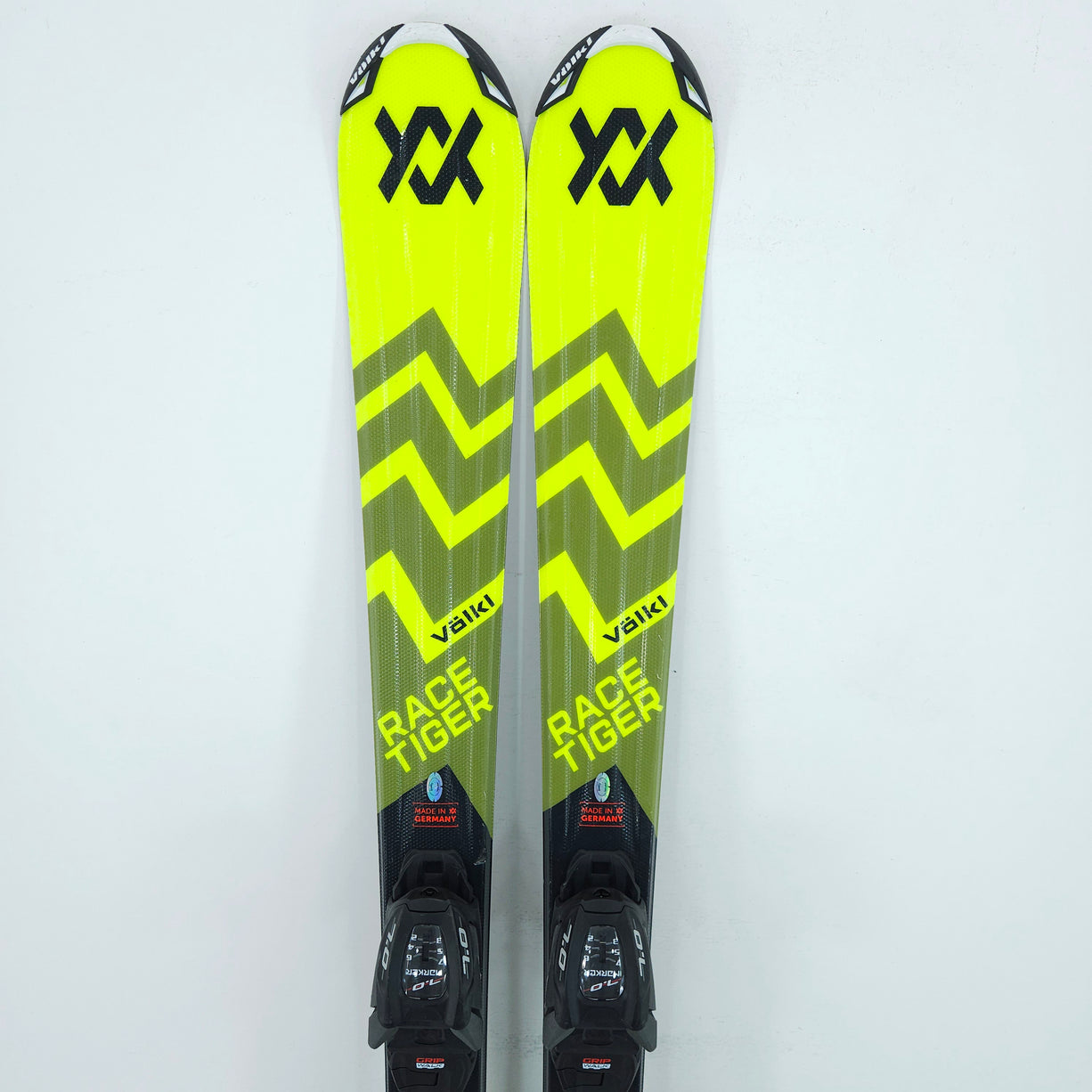 Schiuri sh Volkl Racetiger Junior, 130 cm