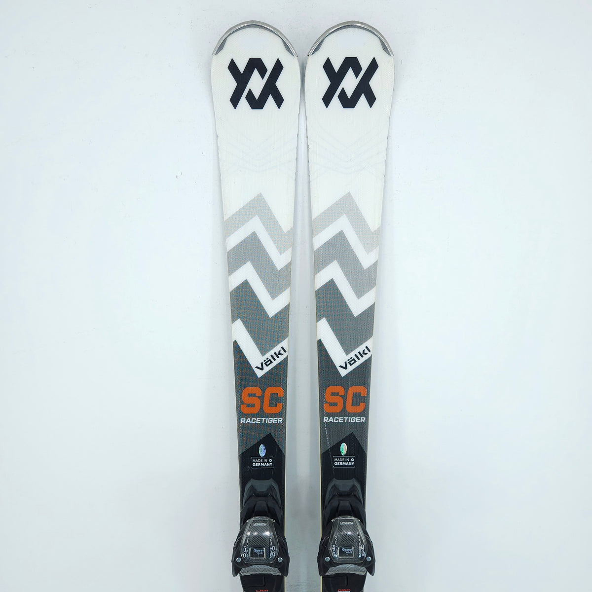 Schiuri sh Volkl Racetiger SC, 158 cm
