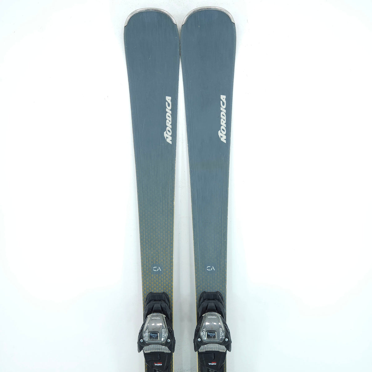 Schiuri sh Nordica Belle 72, 156 cm