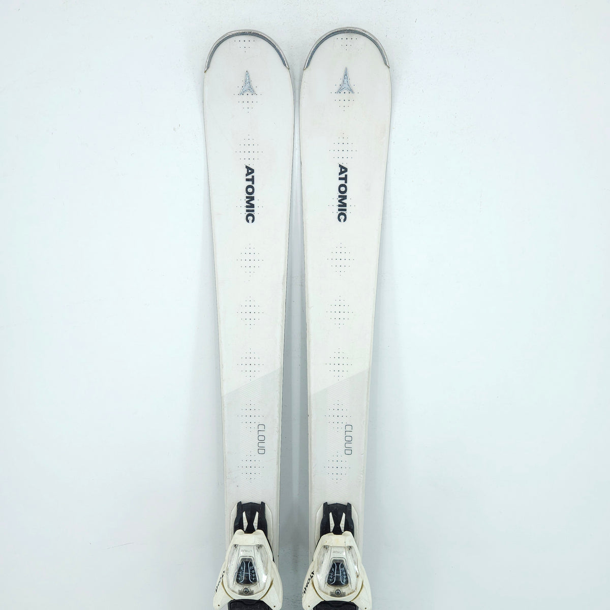 Schiuri sh Atomic Cloud, 148 cm
