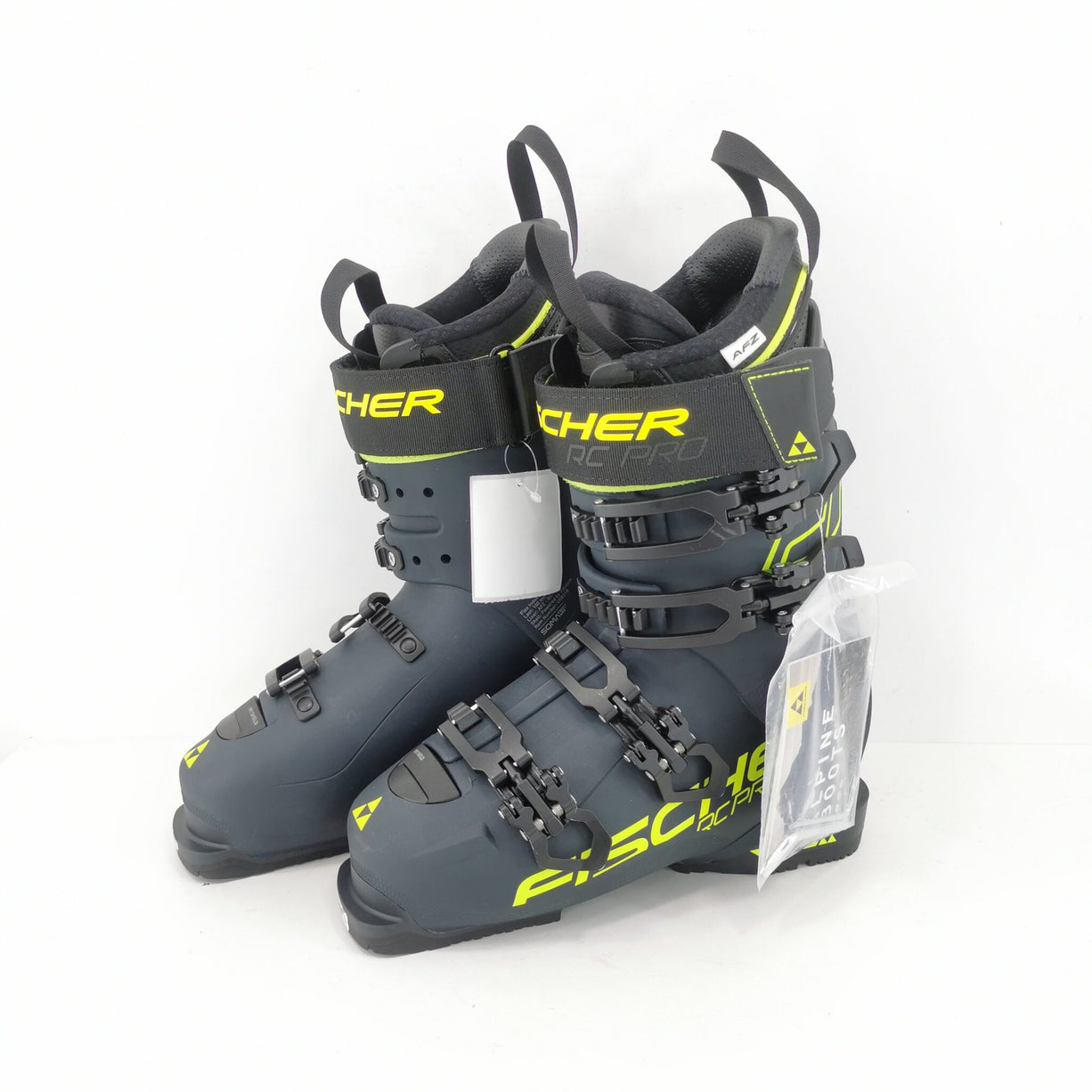 Clapari ski noi Fischer RC Pro 120, marime 38-39 Eu, 25.5 Mondo — vedere 1 din 4