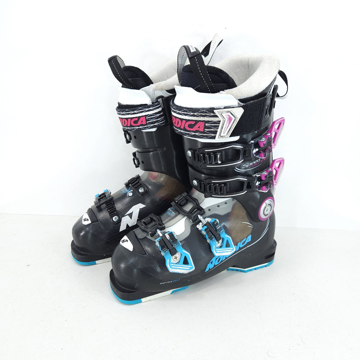 Clapari ski sh Nordica Speed Machine 115 W, marime 36.5 Eu, 23.5 mondo — vedere 1 din 4