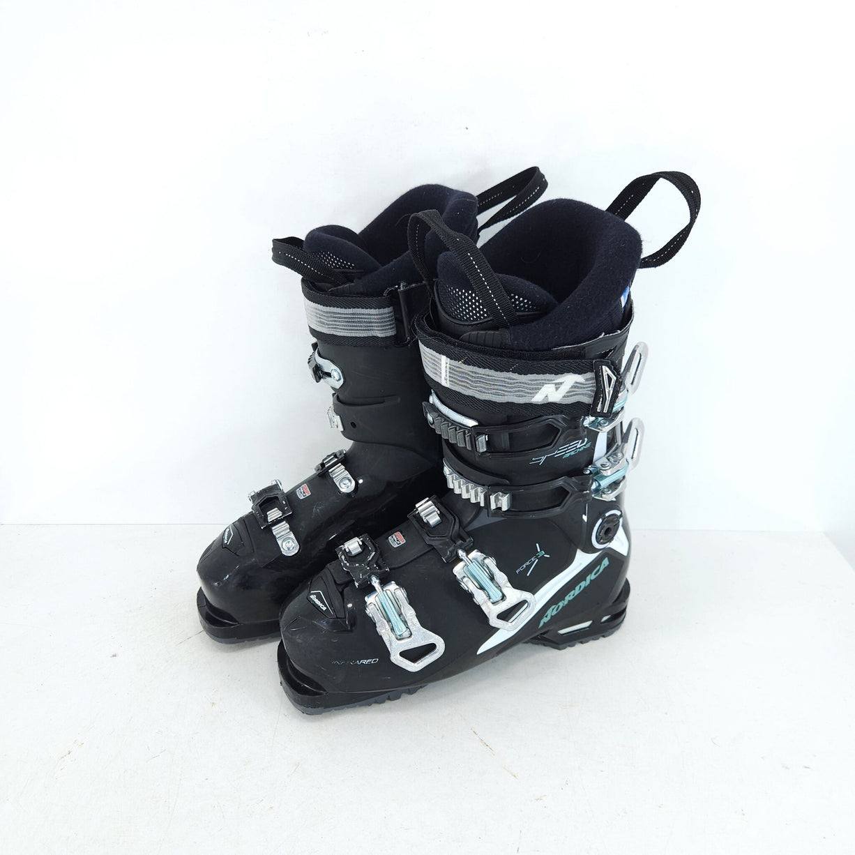 Clapari ski sh Nordica Speed Machine 95 W, marime 37.5 Eu, 24.5 mondo — vedere 1 din 4