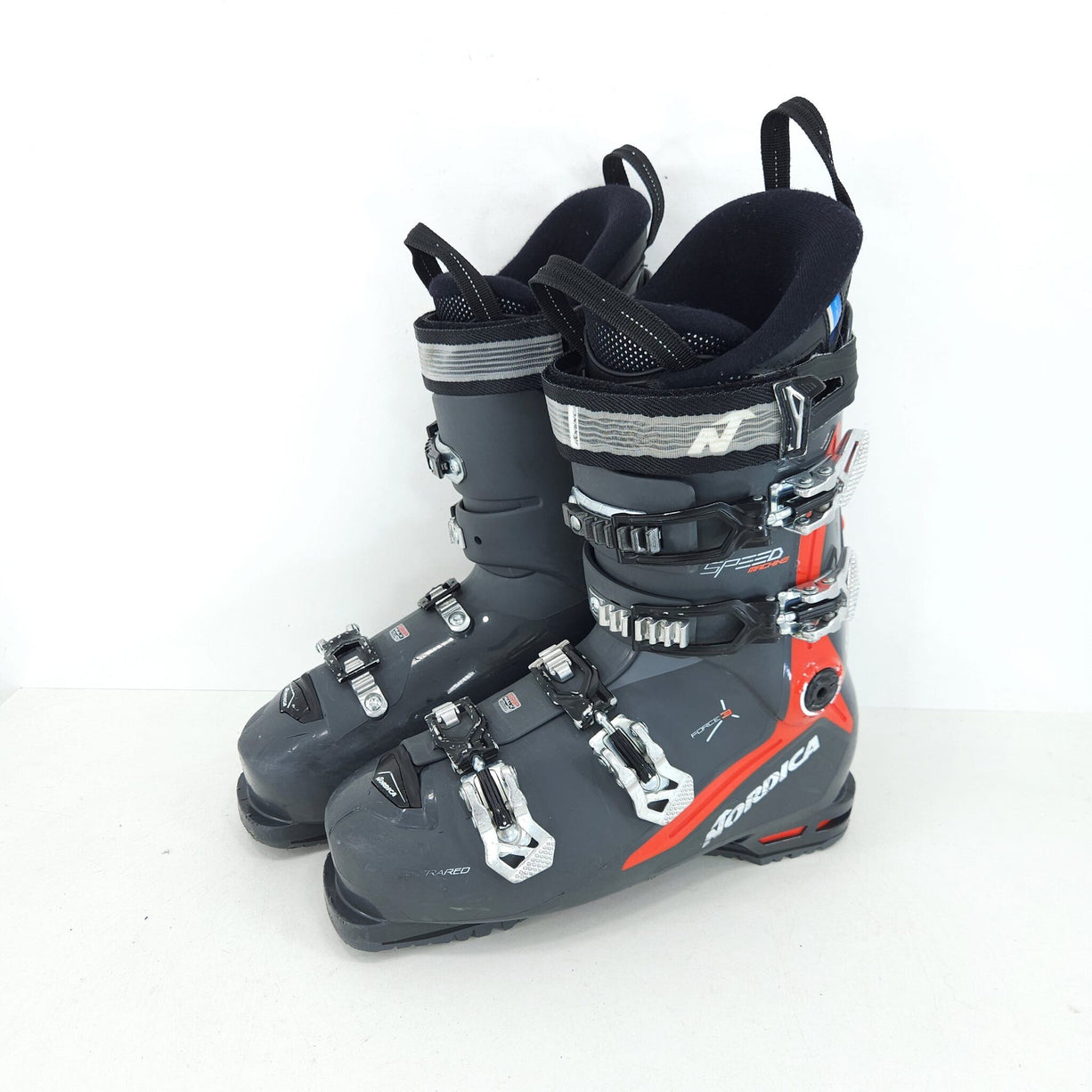 Clapari ski sh Nordica Speedmachine 110 R, marime 42.5 Eu, 27.5 mondo — vedere 1 din 4