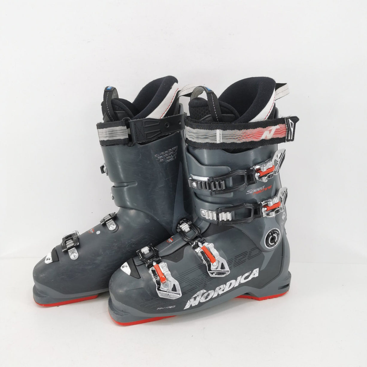 Clapari ski sh Nordica Speedmachine 110 XR, marime 43.5 Eu, 28.5 mondo — vedere 1 din 4