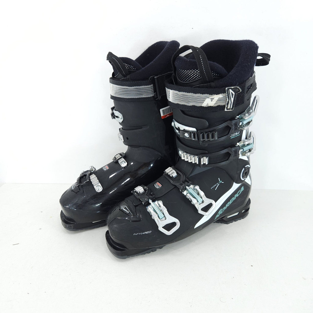 Clapari ski sh Nordica Speedmachine 95 W, marime 42.5 Eu, 27.5 mondo — vedere 1 din 4