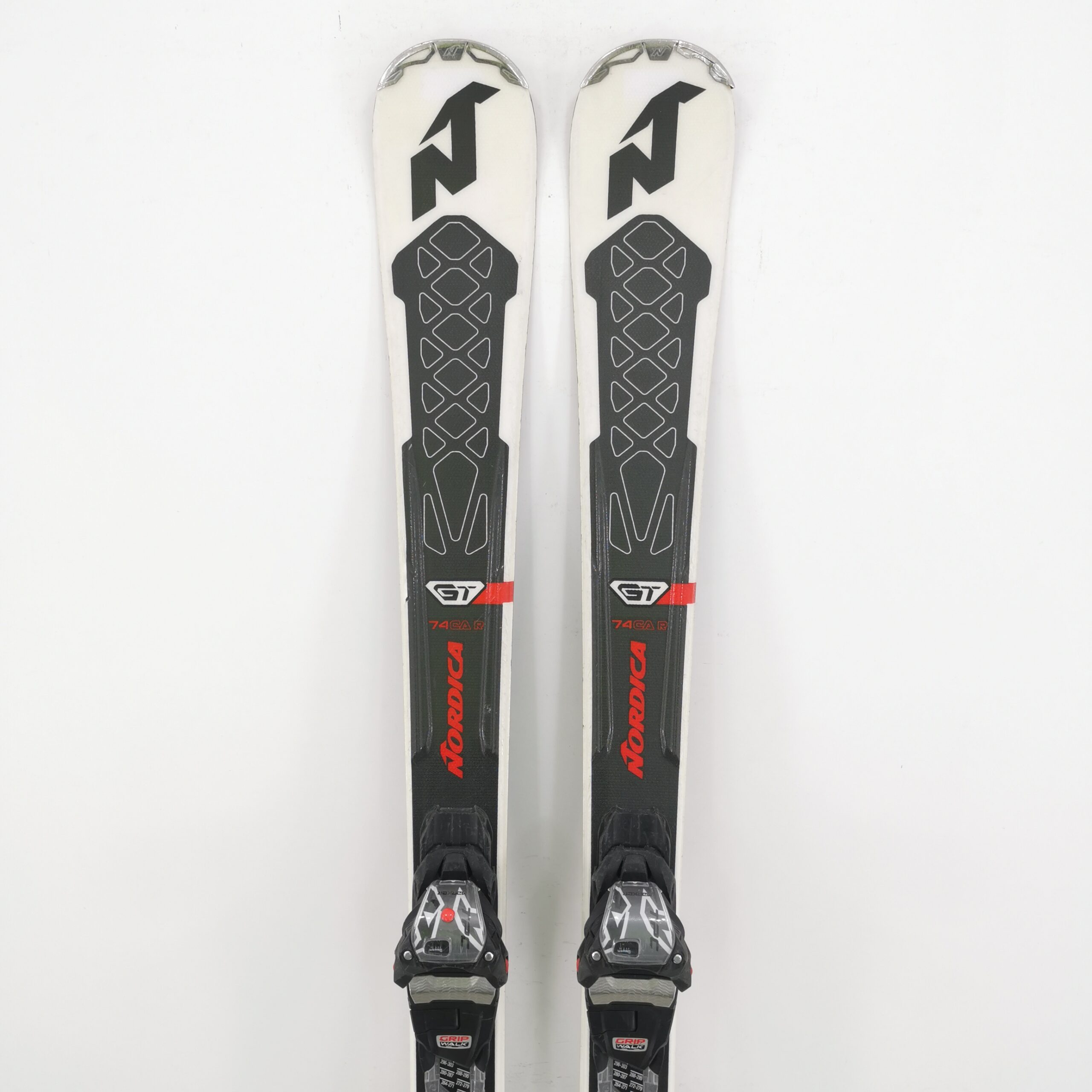 IMG_20230107_114444 Schiuri sh Nordica GT 74, 144 cm - imagine 1